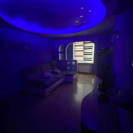 Adventure Apartment Kyiv Exterior photo
